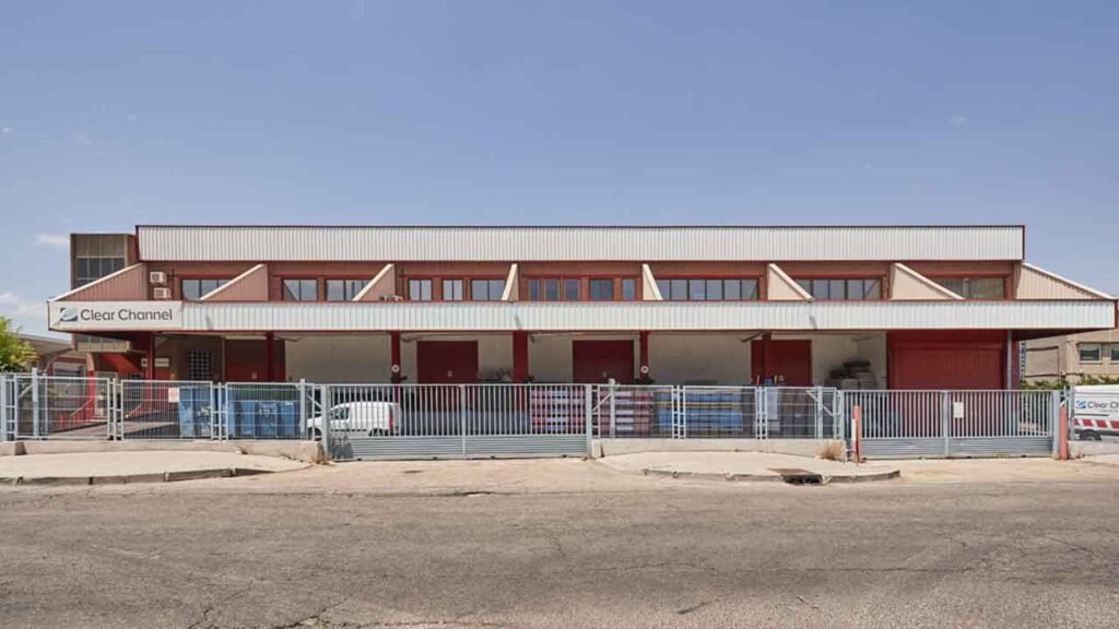 Av.-de-la-Industria,-23-3